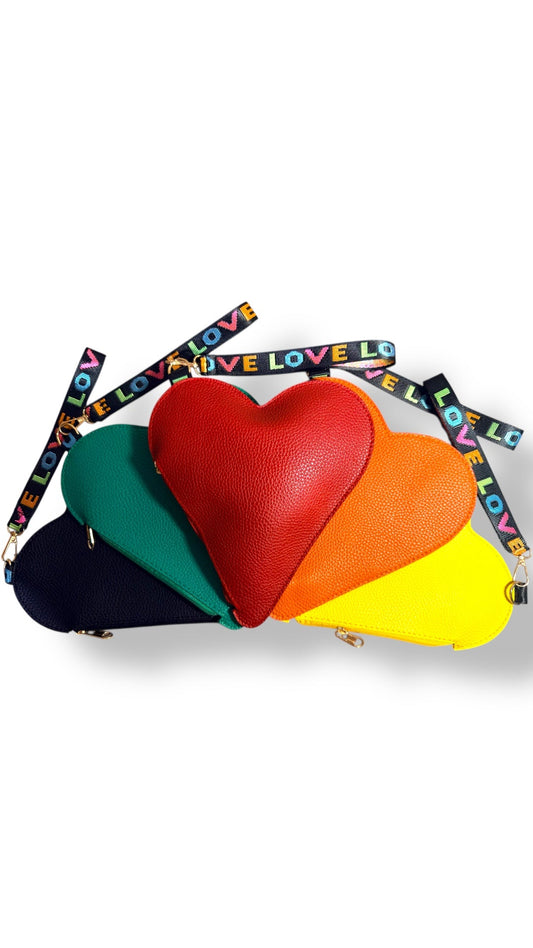 🎁 Bolso corazón (100% off)